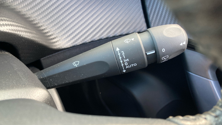 Peugeot 2008 1.2 PureTech Allure 5dr Petrol Estate